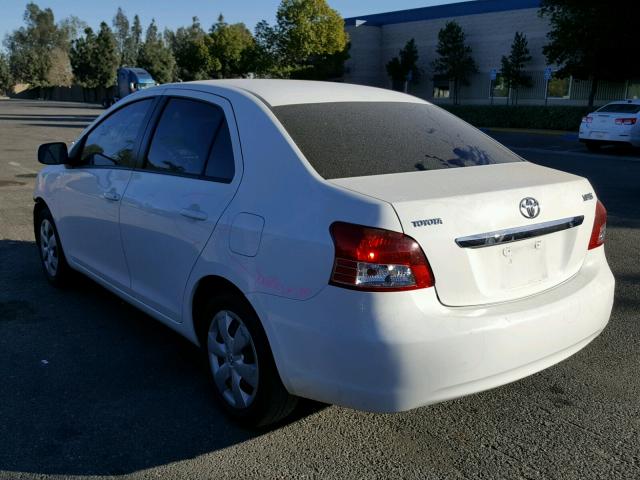 JTDBT923571100045 - 2007 TOYOTA YARIS WHITE photo 3