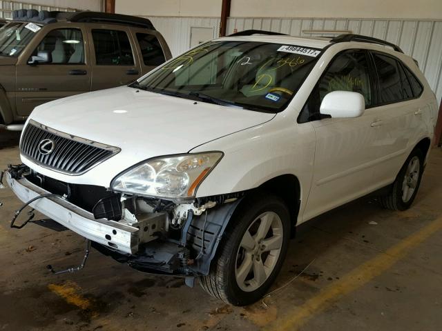 2T2GA31UX5C041386 - 2005 LEXUS RX 330 WHITE photo 2