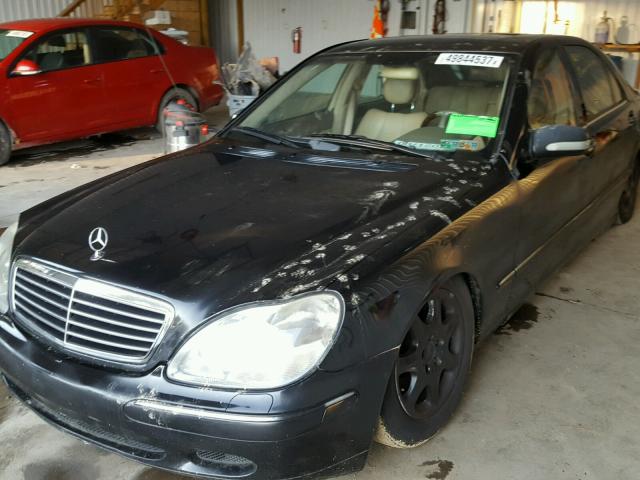 WDBNG75J1YA041186 - 2000 MERCEDES-BENZ S 500 BLACK photo 2