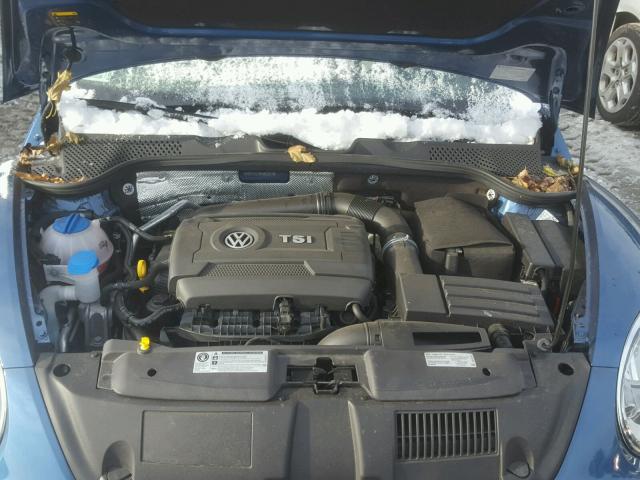 3VW517AT8HM803178 - 2017 VOLKSWAGEN BEETLE S/S BLUE photo 7