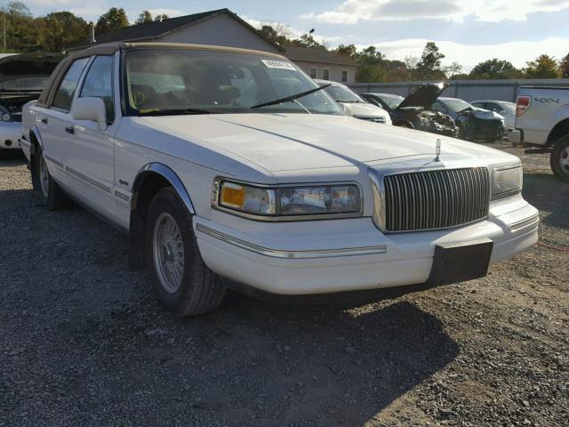 1LNLM82W6VY662963 - 1997 LINCOLN TOWN CAR S WHITE photo 1