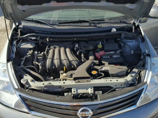 3N1BC1CP7CK289716 - 2012 NISSAN VERSA S GRAY photo 7