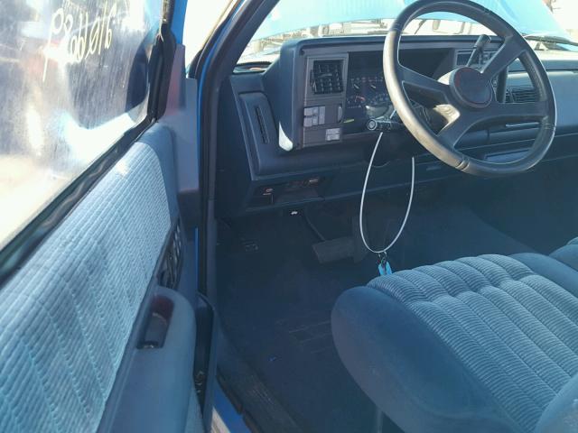 1GTEC14K4RE522368 - 1994 GMC SIERRA C15 BLUE photo 9