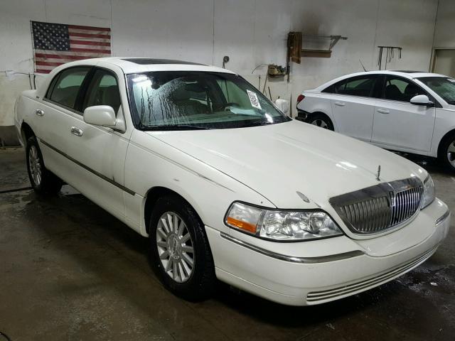 1LNHM82W03Y678546 - 2003 LINCOLN TOWN CAR S WHITE photo 1