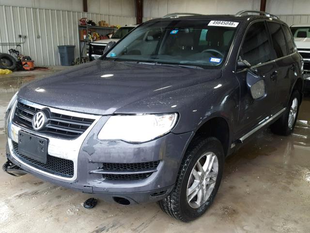 WVGBE77L89D011106 - 2009 VOLKSWAGEN TOUAREG 2 CHARCOAL photo 2