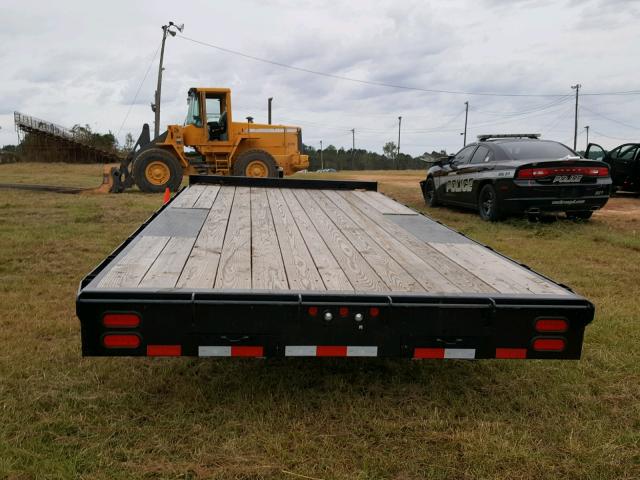 16VFX1828J2018502 - 2018 UTILITY TRAILER BLACK photo 5