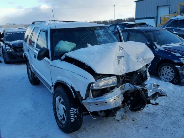 1GNDT13W0X2138786 - 1999 CHEVROLET BLAZER WHITE photo 1