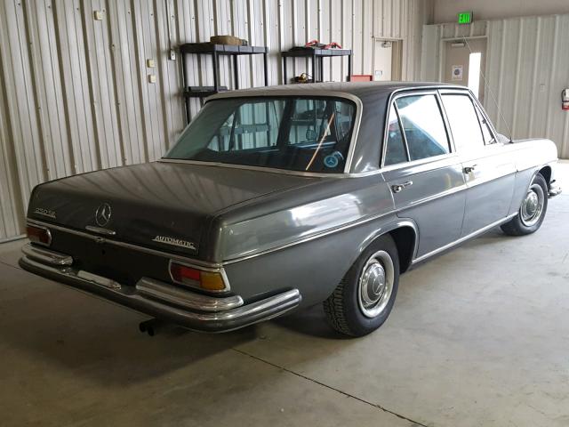 10801412033134 - 1968 MERCEDES-BENZ 250SE GRAY photo 4