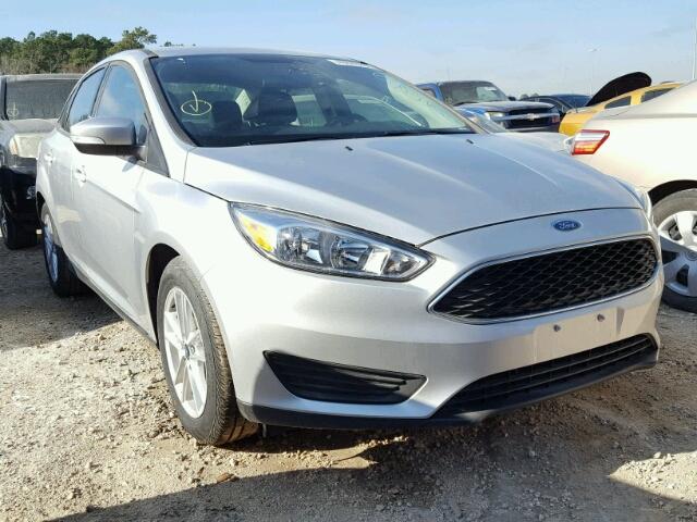 1FADP3F25HL204770 - 2017 FORD FOCUS SE SILVER photo 1