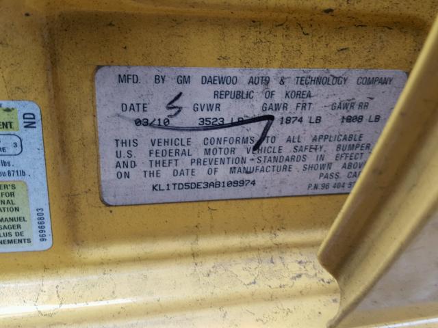 KL1TD5DE3AB109974 - 2010 CHEVROLET AVEO LS YELLOW photo 10