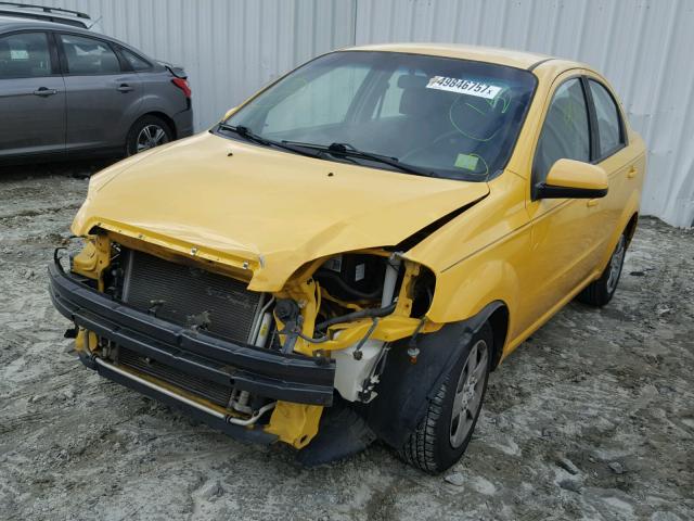 KL1TD5DE3AB109974 - 2010 CHEVROLET AVEO LS YELLOW photo 2