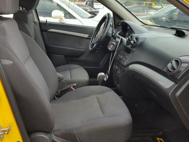 KL1TD5DE3AB109974 - 2010 CHEVROLET AVEO LS YELLOW photo 5