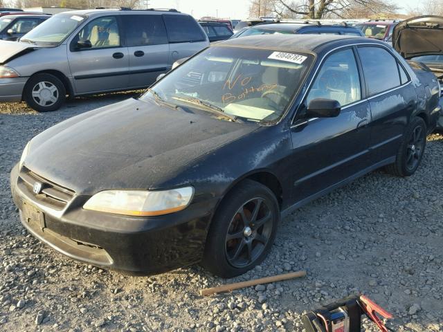 1HGCG5649WA090169 - 1998 HONDA ACCORD LX BLACK photo 2