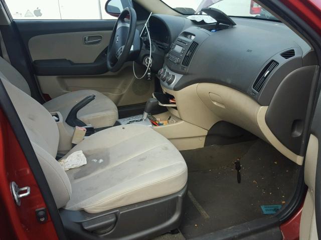 KMHDU46D19U648777 - 2009 HYUNDAI ELANTRA GL RED photo 5