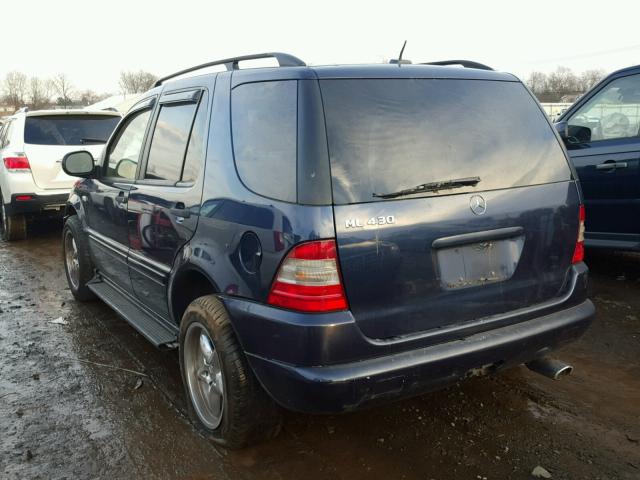 4JGAB72E3YA202509 - 2000 MERCEDES-BENZ ML 430 BLUE photo 3