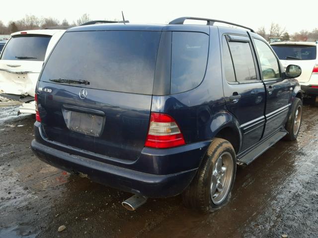 4JGAB72E3YA202509 - 2000 MERCEDES-BENZ ML 430 BLUE photo 4