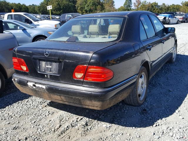 WDBJF72F3VA297004 - 1997 MERCEDES-BENZ E 420 BLACK photo 4