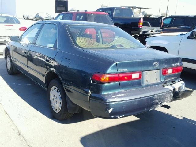 JT2BG22K3V0013811 - 1997 TOYOTA CAMRY LE GREEN photo 3