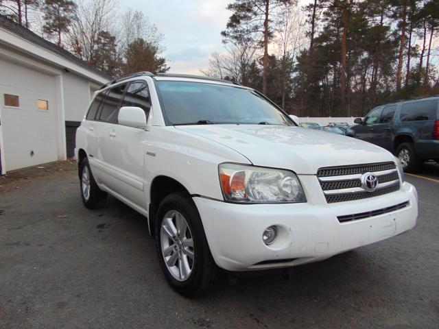 JTEDW21A960009187 - 2006 TOYOTA HIGHLANDER WHITE photo 2