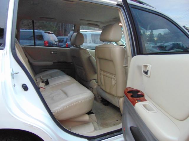 JTEDW21A960009187 - 2006 TOYOTA HIGHLANDER WHITE photo 6