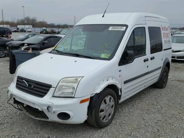 NM0LS6BN3AT040573 - 2010 FORD TRANSIT CO WHITE photo 2