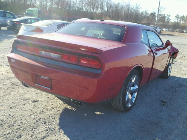 2C3CDYBT5DH535984 - 2013 DODGE CHALLENGER RED photo 4