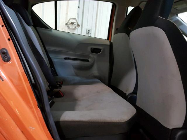 JTDKDTB36D1037057 - 2013 TOYOTA PRIUS C ORANGE photo 6