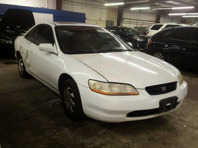 1HGCG325XWA006847 - 1998 HONDA ACCORD EX WHITE photo 1