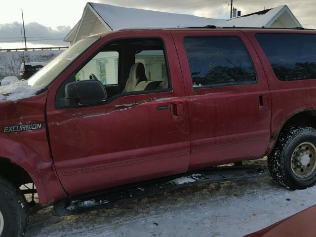 1FMNU41S8YEB39899 - 2000 FORD EXCURSION RED photo 9