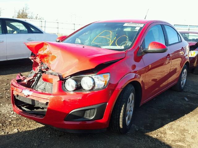 1G1JA5SH6D4112195 - 2013 CHEVROLET SONIC LS წითელი ფოტო 2