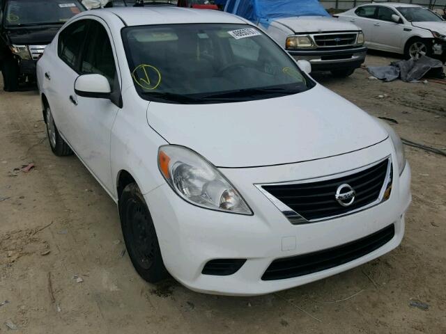 3N1CN7APXCL856192 - 2012 NISSAN VERSA S WHITE photo 1