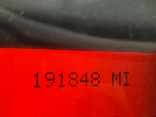 2G2WP552661248896 - 2006 PONTIAC GRAND PRIX Gümüş foto 8