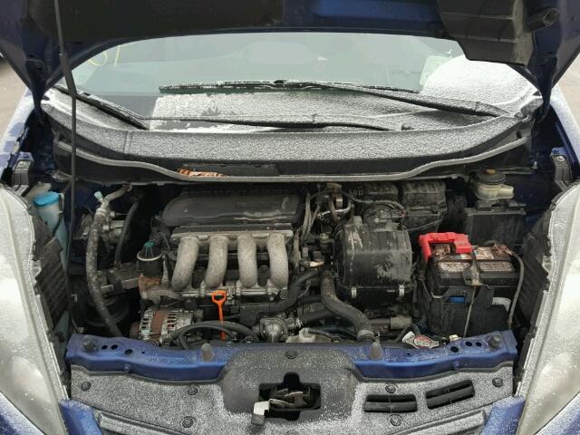 JHMGE8H29AC012120 - 2010 HONDA FIT BLUE photo 7