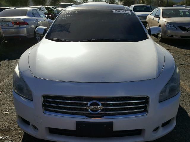 1N4AA5AP1AC861283 - 2010 NISSAN MAXIMA S WHITE photo 9