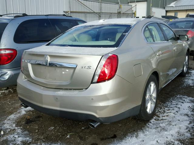 1LNHL9DR2BG602850 - 2011 LINCOLN MKS CREAM photo 4