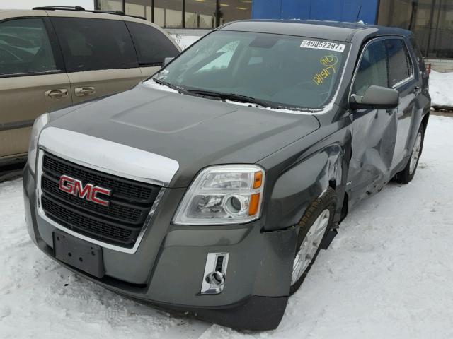 2GKALMEK3D6390820 - 2013 GMC TERRAIN SL GRAY photo 2