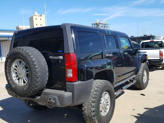 5GTDN136768301103 - 2006 HUMMER H3 BLACK photo 4