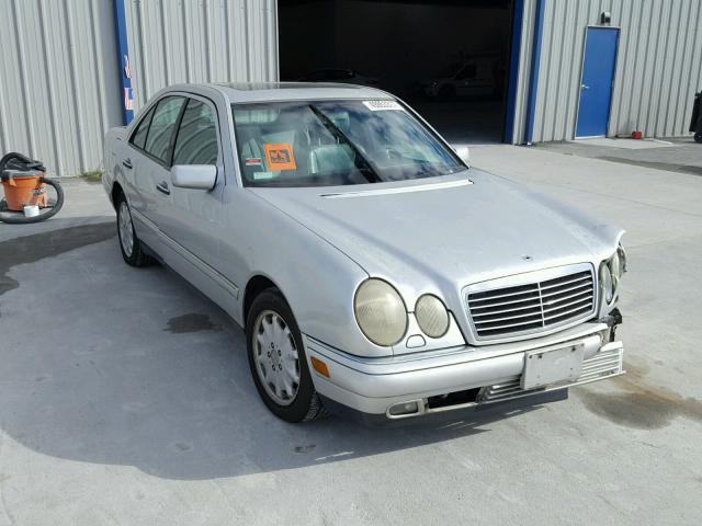 WDBJF55F8VA424149 - 1997 MERCEDES-BENZ E 320 SILVER photo 1