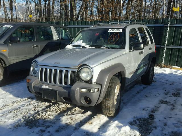 1J4GL48K54W145390 - 2004 JEEP LIBERTY SP SILVER photo 2