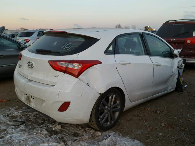 KMHD35LH6GU307338 - 2016 HYUNDAI ELANTRA GT WHITE photo 4