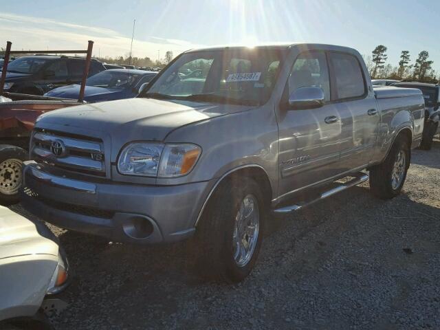 5TBET34146S527961 - 2006 TOYOTA TUNDRA DOU SILVER photo 2