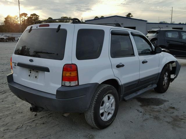 1FMYU03163KC27239 - 2003 FORD ESCAPE XLT WHITE photo 4