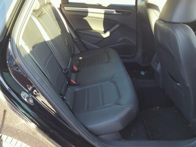 1VWDT7A39HC061722 - 2017 VOLKSWAGEN PASSAT R-L BLACK photo 6