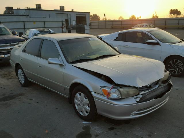 JT2BG22K3Y0528666 - 2000 TOYOTA CAMRY CE SILVER photo 1