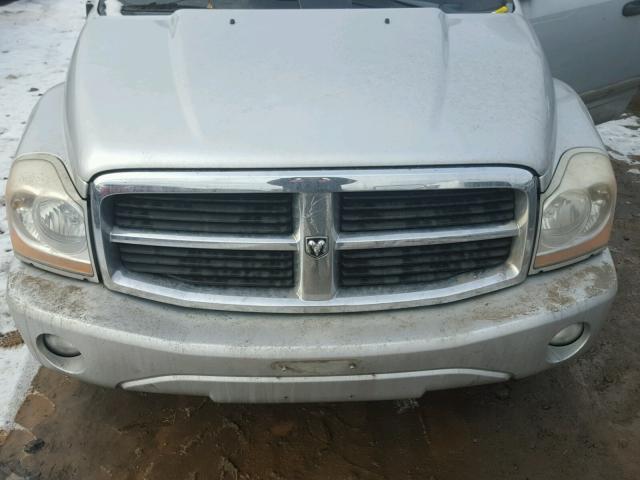 1D4HB48NX4F200636 - 2004 DODGE DURANGO SL SILVER photo 7