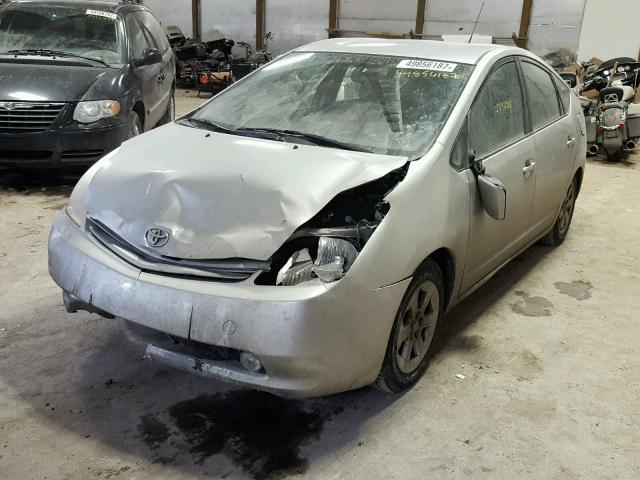 JTDKB20U340009055 - 2004 TOYOTA PRIUS SILVER photo 2