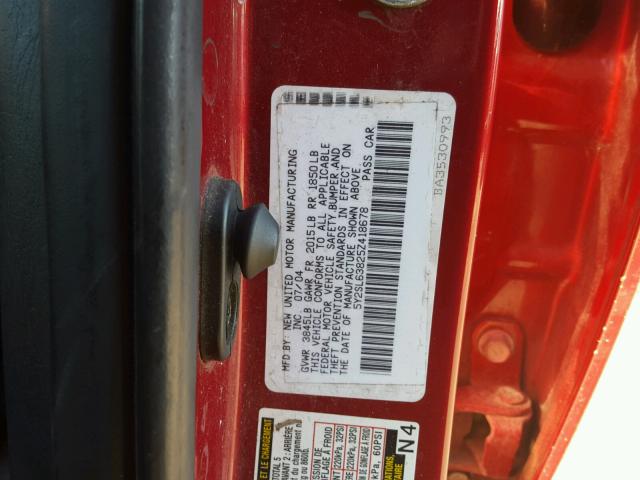 5Y2SL63825Z418678 - 2005 PONTIAC VIBE RED photo 10