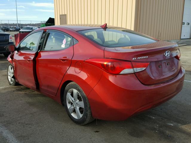 KMHDH4AE6BU158765 - 2011 HYUNDAI ELANTRA GL RED photo 3