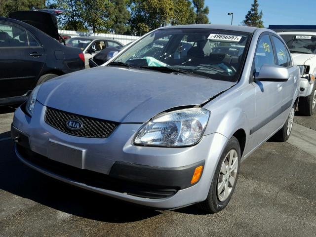 KNADE223596550730 - 2009 KIA RIO BASE SILVER photo 2