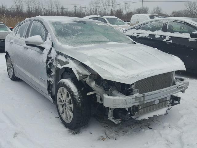 3FA6P0LU3HR305269 - 2017 FORD FUSION SE SILVER photo 1